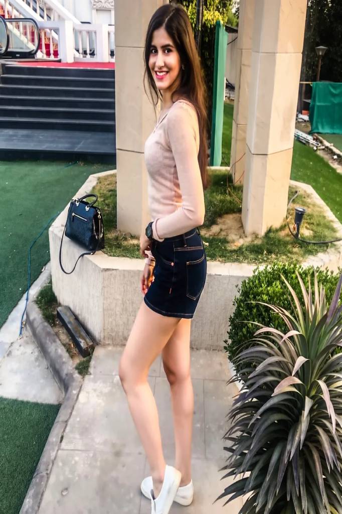Inaya — profile photo, Indore